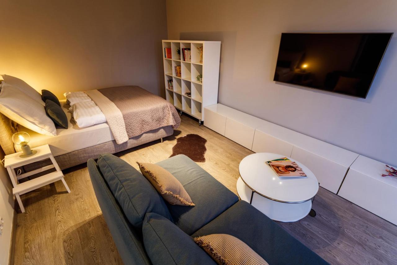 Golden Apartments Rezidence Nova Karolina Ii. Ostrava Eksteriør billede